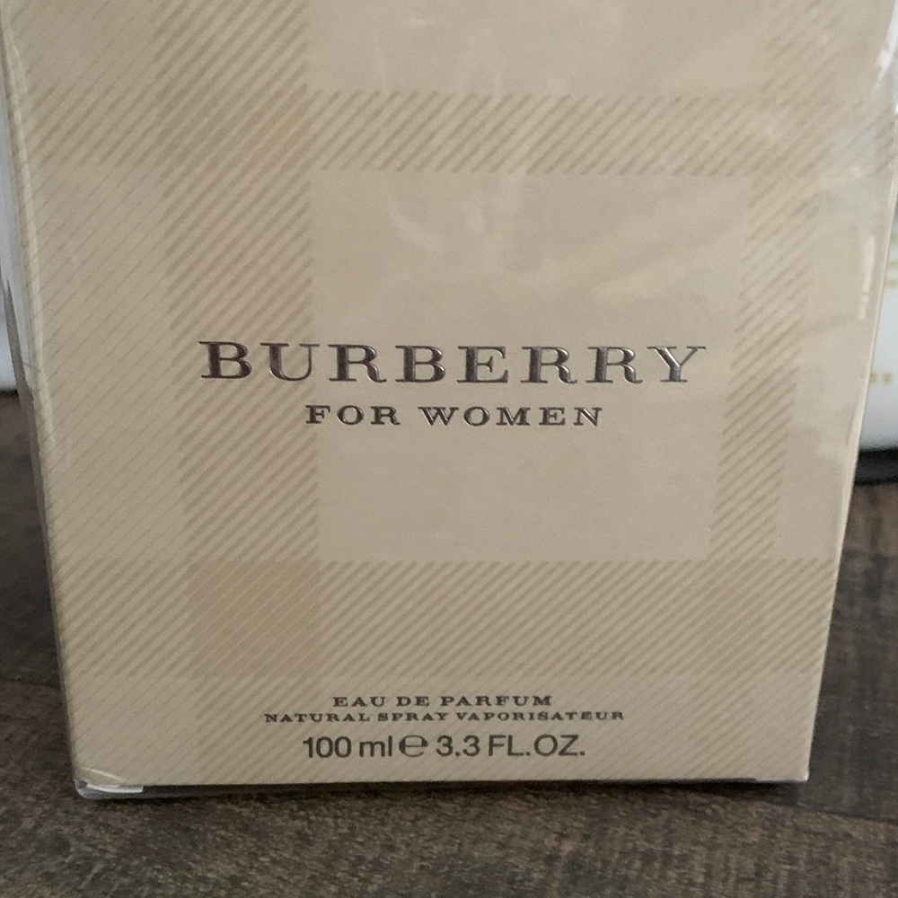 Burberry For Women Eau de Parfum in Cream Box